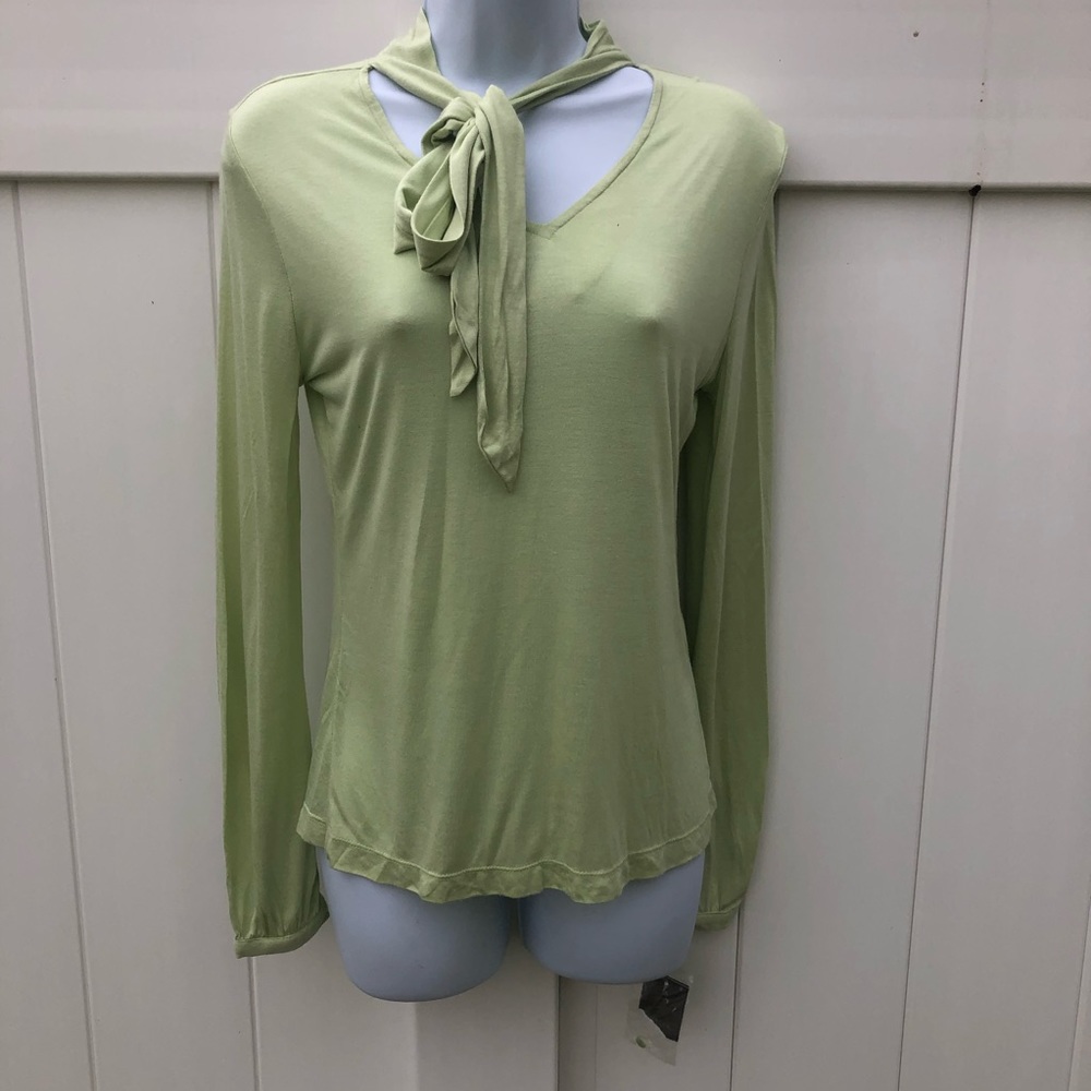 NWT Merona green long sleeve v-neck small